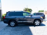 Toyota Land Cruiser-2