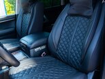 Toyota Land Cruiser-4