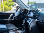 Toyota Land Cruiser-14