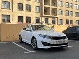 Kia K5-3