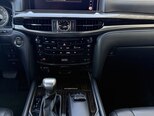 Lexus LX 450d-13