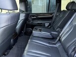 Lexus LX 450d-11