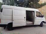 Ford Transit-4