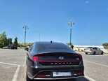 Hyundai Sonata-2