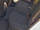 Hyundai Elantra-12