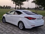Hyundai Elantra-2