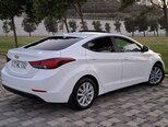 Hyundai Elantra-3