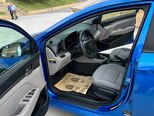 Hyundai Elantra-12