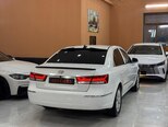 Hyundai Sonata-15