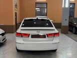 Hyundai Sonata-2