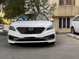 Hyundai Sonata-1
