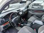 Toyota Land Cruiser Prado-15