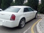 Chrysler 300C-3