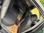 Toyota Prius-11