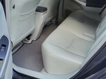 Toyota Prius-5