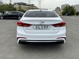 Hyundai Elantra-6