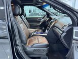 Ford Explorer-12