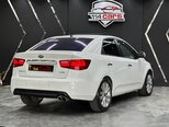 Kia Cerato-6