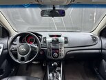 Kia Cerato-11
