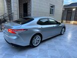 Toyota Camry-5