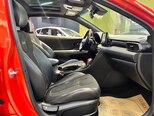 Hyundai Veloster-17