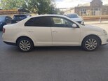 Volkswagen Jetta-3