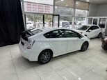 Toyota Prius-13