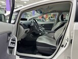 Toyota Prius-8