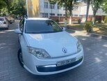 Renault Laguna-2