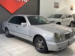 Mercedes E 200-2