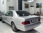 Mercedes E 200-7