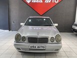 Mercedes E 200-3