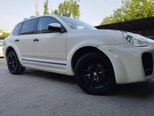 Porsche Cayenne-5