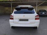 Porsche Cayenne-2