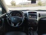 Kia Sorento-12