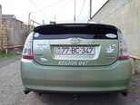 Toyota Prius-12