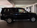 Mitsubishi Pajero-4