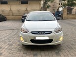 Hyundai Accent-3