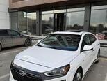 Hyundai IONIQ-4