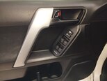 Toyota Land Cruiser Prado-15