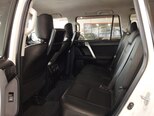 Toyota Land Cruiser Prado-12