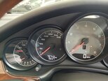 Porsche Panamera 4S-11