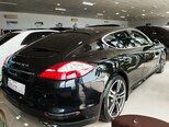 Porsche Panamera 4S-3