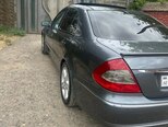 Mercedes E 280-10