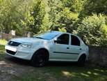Renault Logan-2