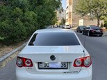 Volkswagen Jetta-2