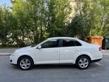 Volkswagen Jetta-4