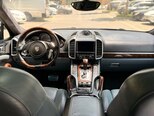 Porsche Cayenne-9