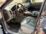 Porsche Cayenne-12