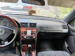 Mercedes C 220 d-6
